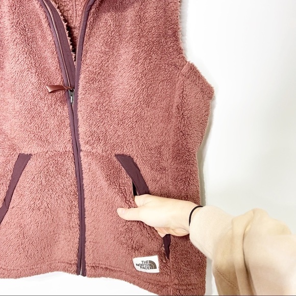 THE NORTH FACE CAMPSHIRE 2.0 FLEECE VEST - Picture 7 of 11